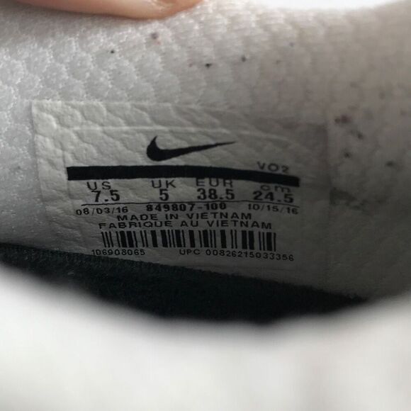 Nike Metcon 3 White/Black CrossFit Training Shoes 849807-100 Women’s Size 7.5 - Picture 12 of 13